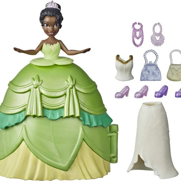 Fashion Surprise Princess 10 pcs ages 4+ Tiana great as a cake toper - Picture 9 of 11
